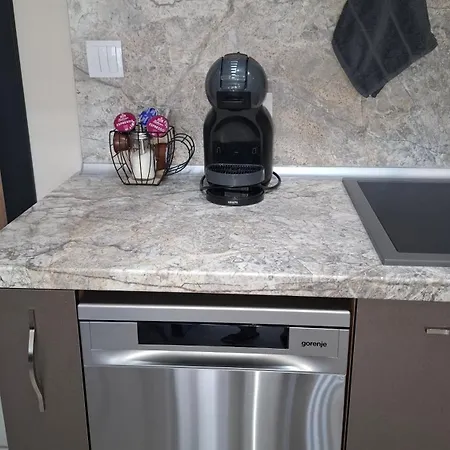 Dnv 30 Apartman *